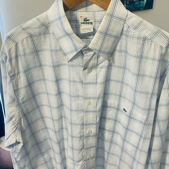LACOSTE MENS CASUAL BUTTON DOWN SHIRT. BLUE WHITE PLAID SZ 44 P 25 LENGTH 32 EUC - Picture 2 of 6